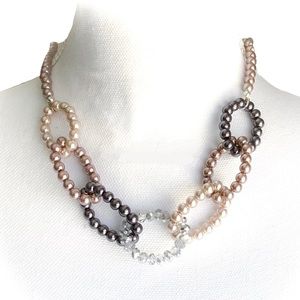 🆕 EXPRESS Beige Grey Pearl O-Ring Bib Necklace NWT